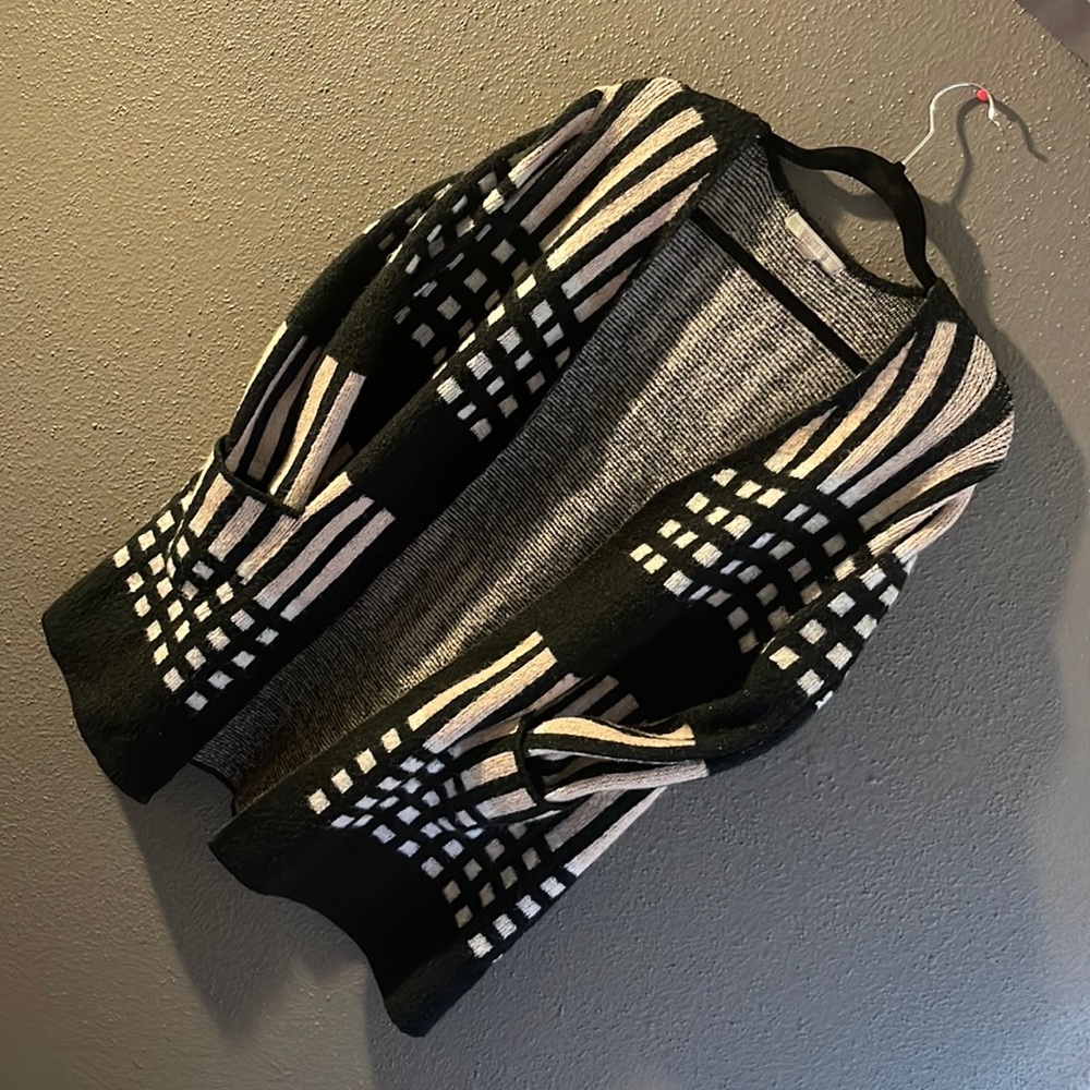 By Design Long Sleeve Cardigan Black w/ a hint of Light Pink & White